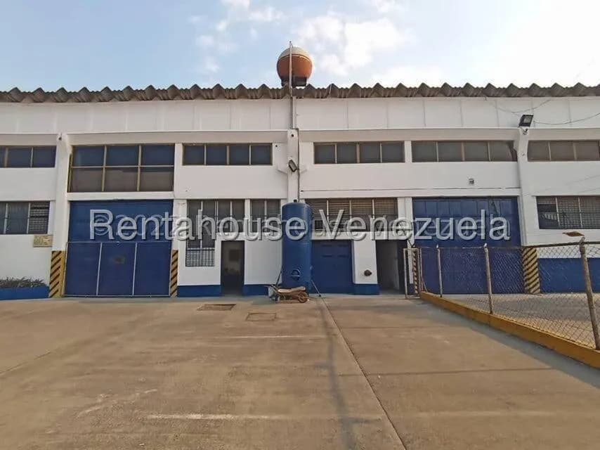 Comercial (Local Comercial) en Venta en Corinsa, Aragua