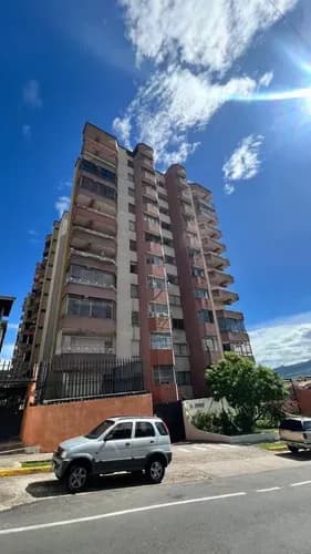 Alquiler De Apartamento Residencias El Bosque Av. Principal De Pueblo Nuevo