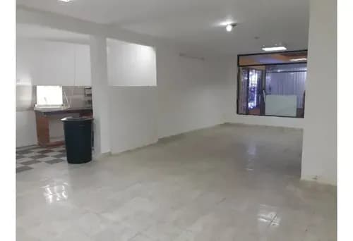 Local En Alquiler Pb-08 Cc Paseo Ateneo, Av Bolivar Norte Mc-8369942