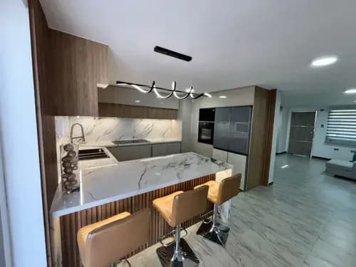 Yn(onarive) En Venta Espectacular Casa En Res. Casa Verde La Cumaca , San Diego Carabobo 165 Mts2 Conjunto Exclusivo Con.. Planta 100% Dos Pozos De Agua Agua Purificada Piscina Cancha De Beach Te