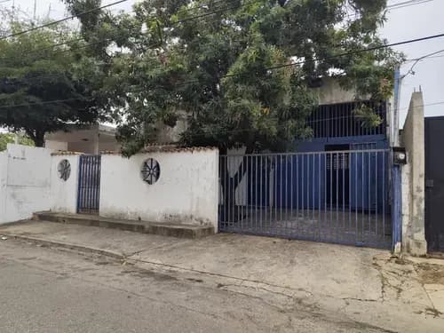 Galpón Urbano En Venta, Céntrica Ubicación En Maracaibo Ml