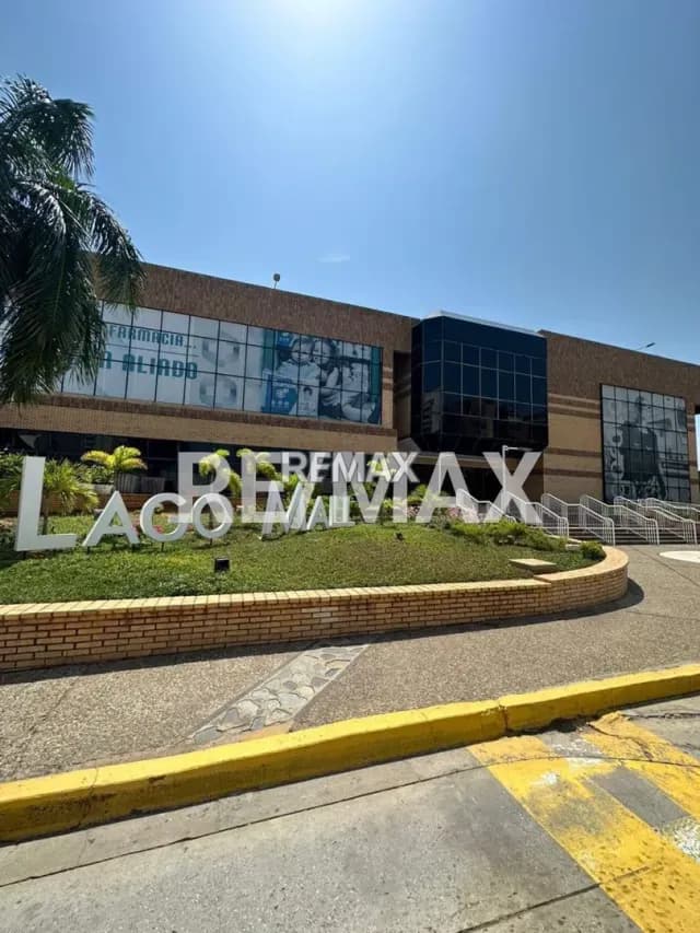 Local en alquiler nivel Feria Centro comercial Lago Mall