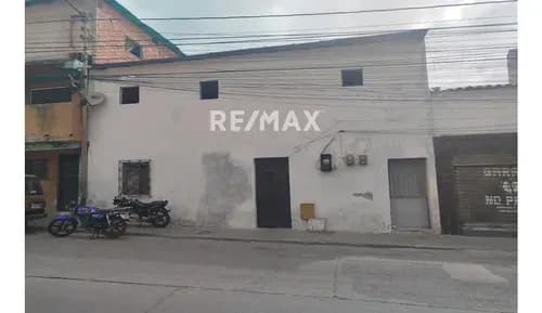Amplia Casa Comercial En Venta En Sarría-guaicuaipuro