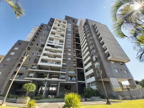 *al/espectacular Y Elegante Apartamento Amoblado En Venta Zona Este Barquisimeto Lara, Venezuela/ # 25-5863 / 3 D/ 4 B/ 182 M2