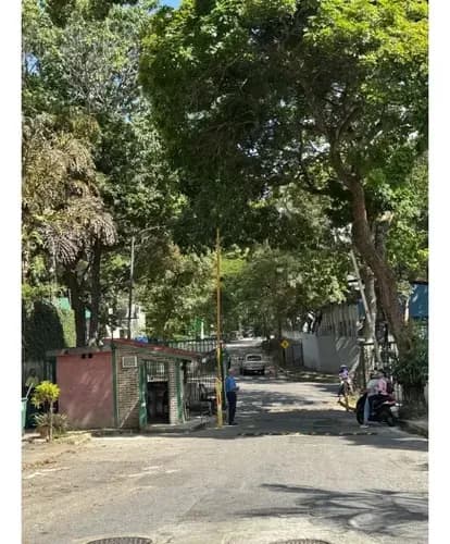 Vendo Terreno En Calle Cerrada 593m2 El Cafetal 5377