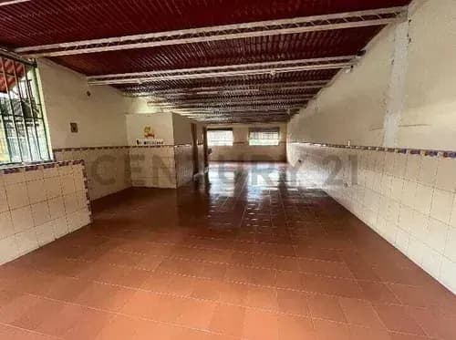 Jardines Del Valle. 2x1 Precio De Oportunidad. Casa + Local Comercial