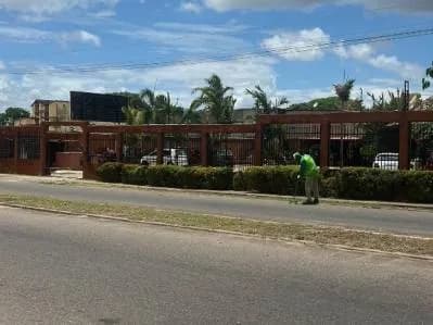 LOCAL COMERCIAL TIPO RESTORANT CASA CAMPESTRE