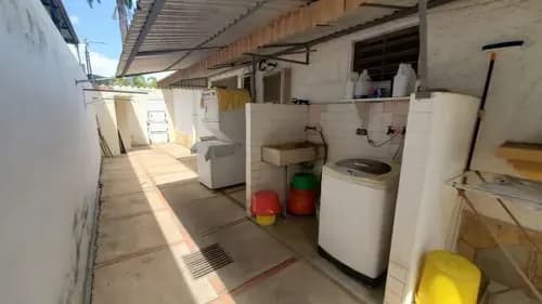 Marina Vende Casa Ubicada En Zona Comercial De La Urb. La Viña. Plc-1153 (sólo Clientes)