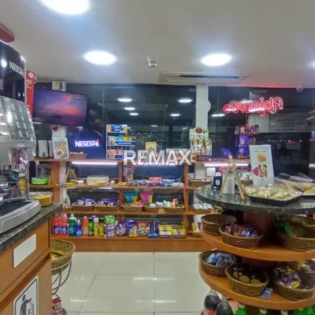 Se vende FONDO DE COMERCIO en Chacao frente al CC Sambil