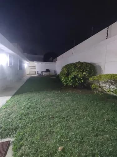 Quinta En Guaparo, Calle Privada. Inc-463