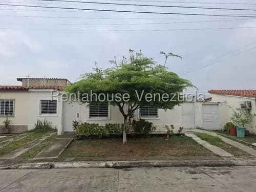 Gabi Vende Hermosa Casa En Barquisimeto Urb Villas Ded Yara, Cod 26 18679, En Optimas Condiciones, Moderna Contactame!.