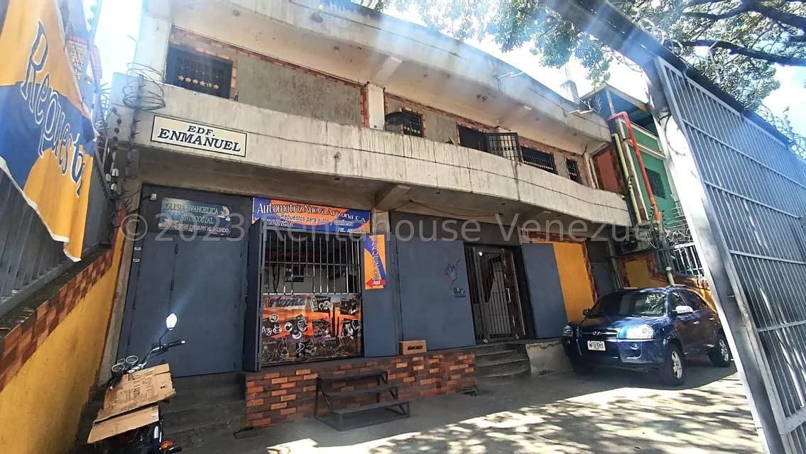 Comercial (Local Comercial) en Venta en Los Rosales, Distrito Metropolitano
