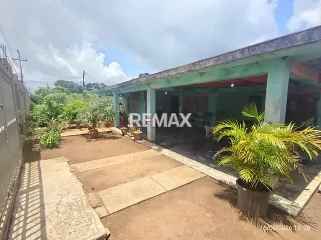 Terreno en venta - $12k