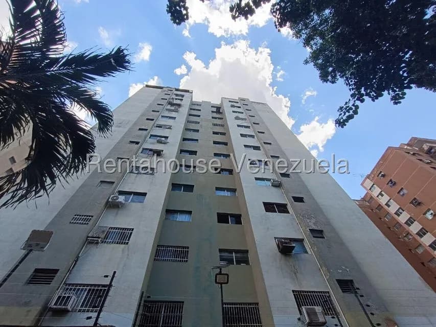 Apartamento (1 Nivel) en Alquiler en La Trigaleña, Carabobo