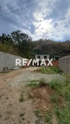 EN ALQUILER: Galpón Logístico en Autopista Valencia - Puerto Cabello. 950m2