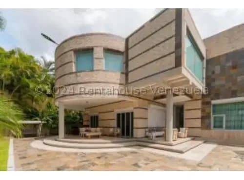 #25-4584 Espectacular Casa En La Lagunita Country Club