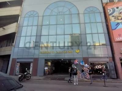 EXCELENTE LOCAL COMERCIAL EN VENTA , CENTRO COMERCIAL GALLO DE ORO