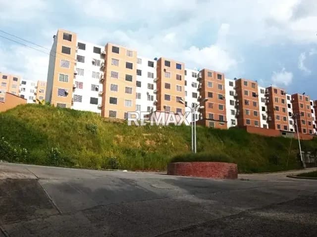 APARTAMENTO EN VENTA URBANIZACION VALLE REAL