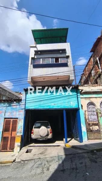 En Venta Casa Comercial La Pastora