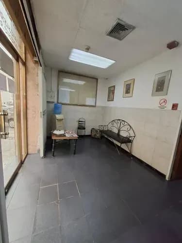 Vs - Venta Edificio De Dos Niveles, Para Clínicas O Comercio. Sector Puente Hierro. Quinta Crespo