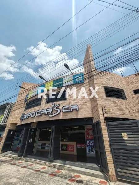 ALQUILER DE OFICINAS EN LA AVENIDA LOS CEDROS