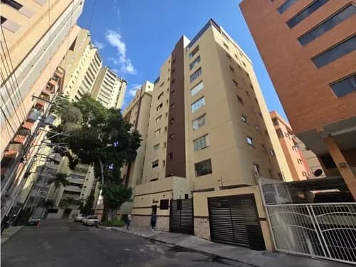 Penthouse En Venta Residencias Ricardo Urb San Isidro | Maracay