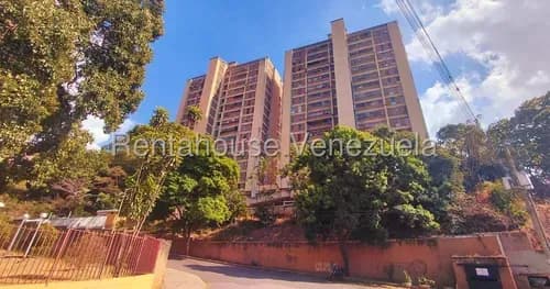 Apartamento En Venta En El Paraíso #26-17496 (ip)