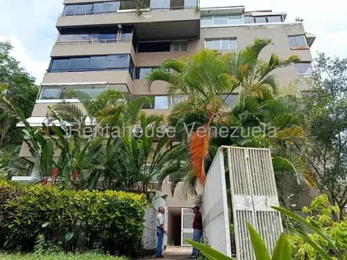 María Pastrán Te Presenta Este Estupendo Apartamento En Alquiler En San Roman Mls# 26-20242 Yf