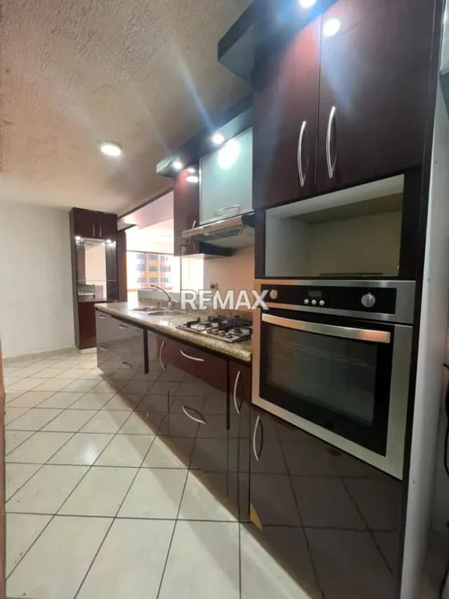 En venta apartamento Conjunto Res. “EL POBLADO” San Diego