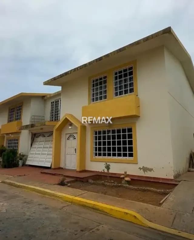 Casa quinta en Venta Av. Guajira