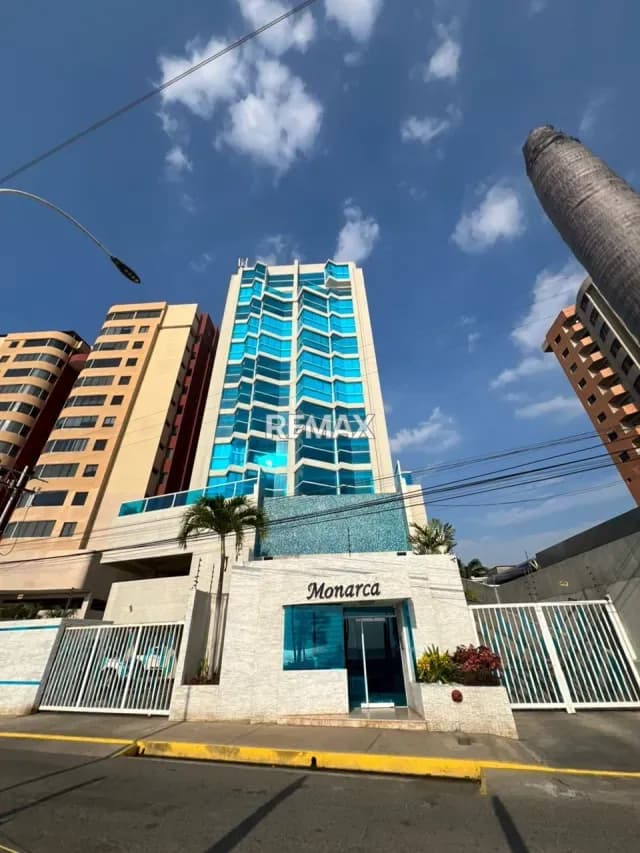 Venta de Penthouse en obra gris ubicado en el Conjunto Residencial Monarca