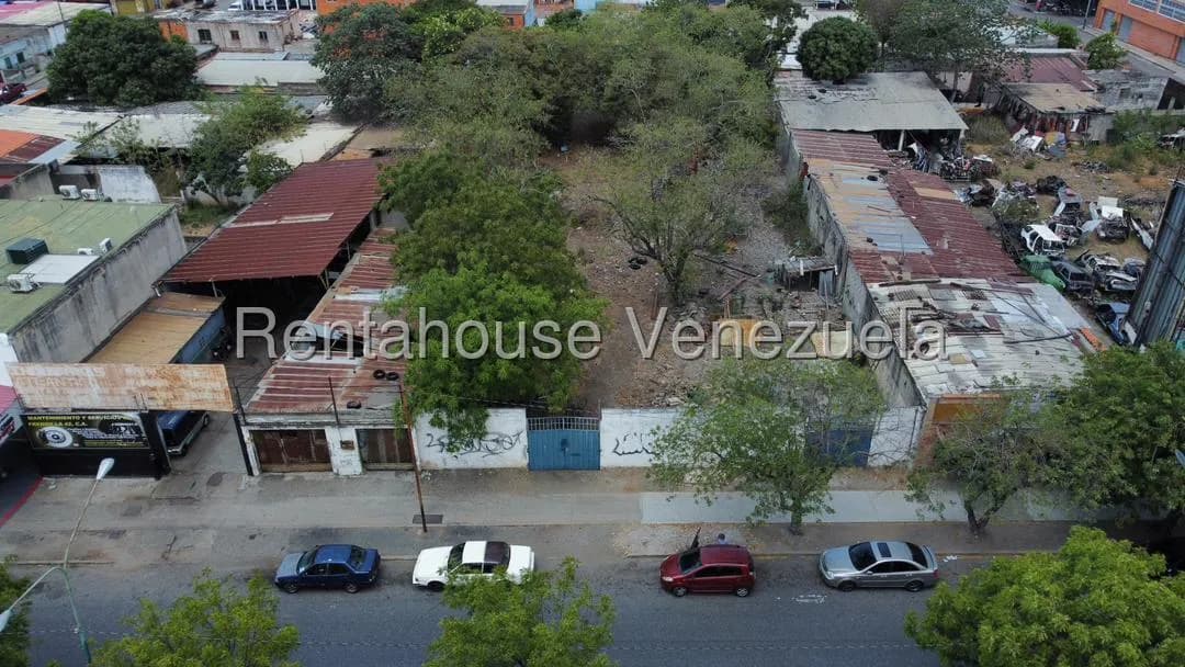 Terreno (Comercial) en Venta en Centro, Lara