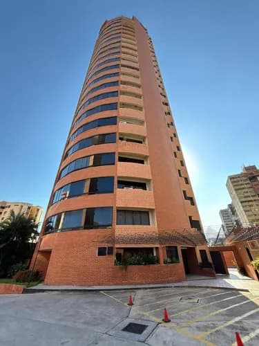 Imponente Penthouse En Mañongo Penthouse Residencias Ineska