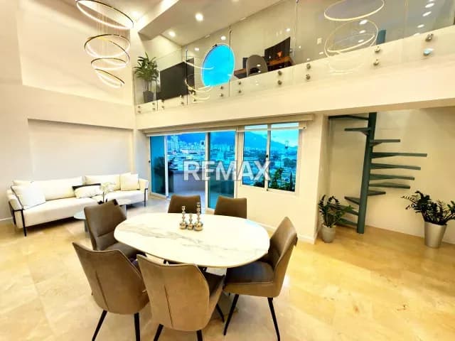Pent House