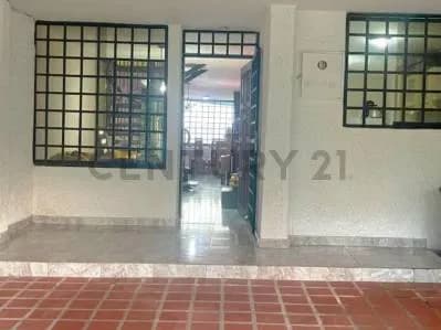 Casa en venta - $87k