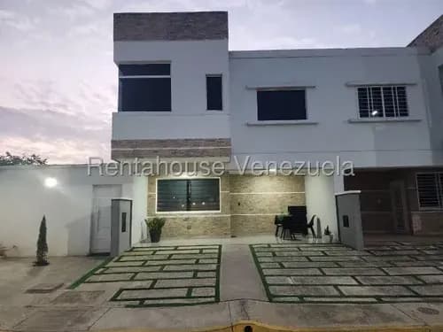 Mp En Venta Casa En San Diego Monte Carmelo