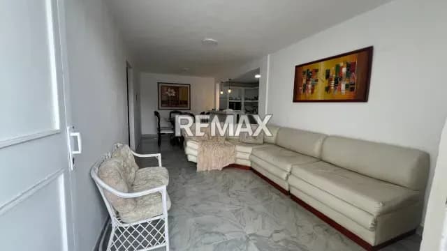 EN VENTA CASA AMPLIADA EN LA URBANIZACION ROCA DEL LLANO, ARAURE