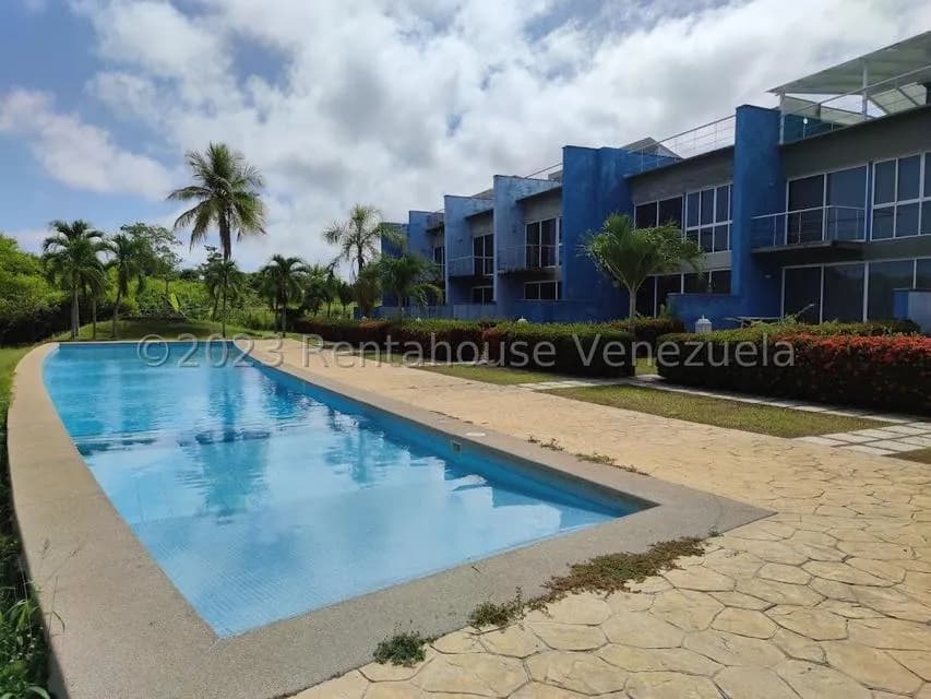 Townhouse en venta - $30k