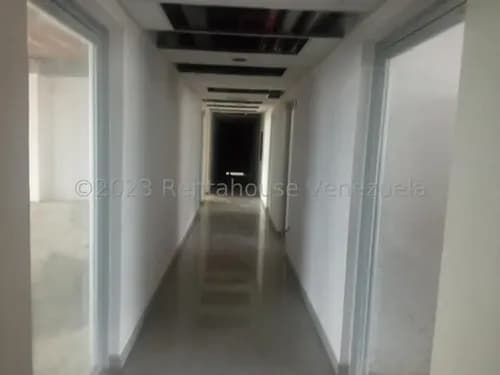 Oficina Comercial En Alquiler - Elena Marin Nobrega - Mls 24-5772