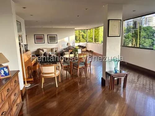 Apartamento En Venta En Las Mercedes, Caracas 26-9077 Yf
