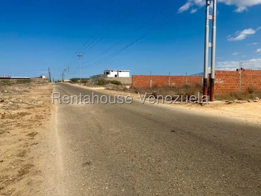 Terreno (Industrial) en Venta en Puerta Maraven, Falcon