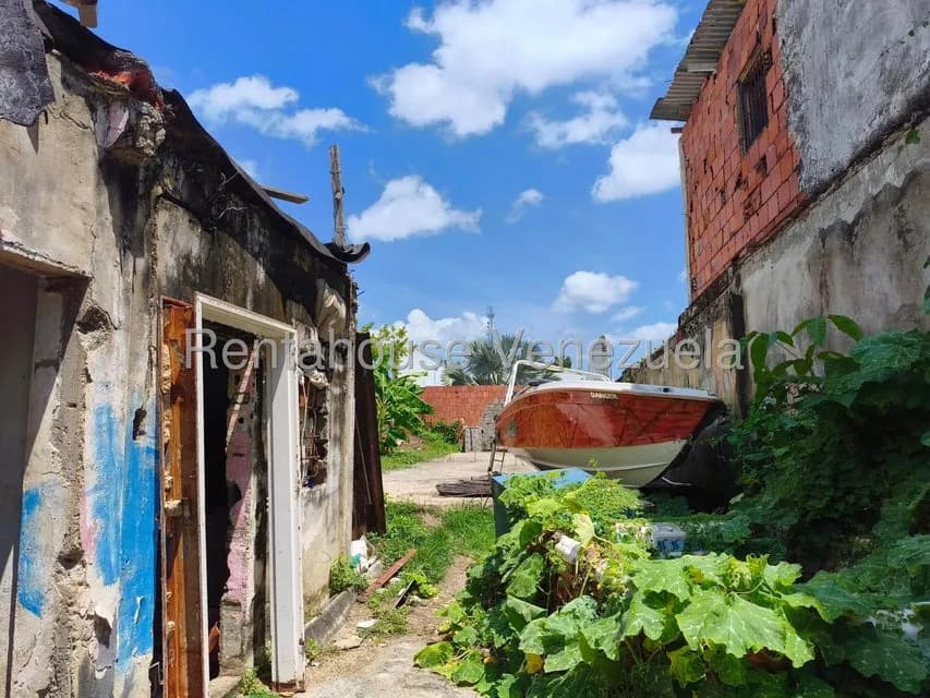 Comercial (Posada) en Venta en Higuerote, Miranda