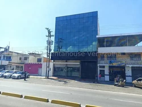 Edificio Galpón Alquiler, Avenida Constitución, Santa Rosa. Ljsa 26-6021