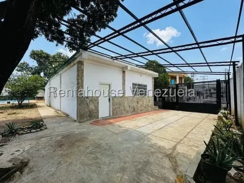 Casa En Venta En Sector Corinsa Cagua, 26-18484 Df