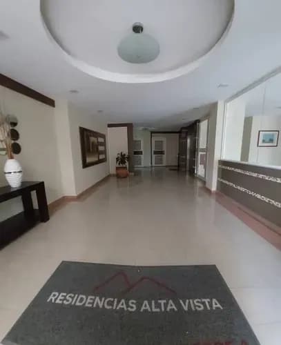 Leandro Araque Inzitu Realtors Ofrece En Alquiler Apartamento Urb. Piedra Pintada Sector Mañongo
