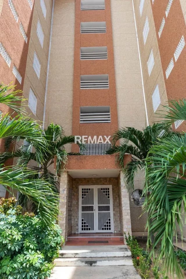 Apartamento en Terrazas de Maracaibo, Sector Amparo. En Venta