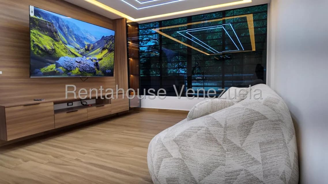 Apartamento (1 Nivel) en Venta en Colinas de La Tahona, Distrito Metropolitano