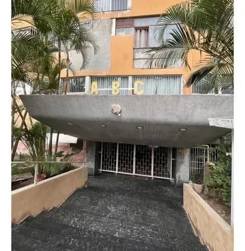 Alquiler De Apartamento En Colinas De Bello 3h/2b/1p