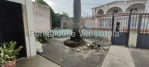 Milagros Inmuebles Apartamento Alquiler Cabudare Lara Tarabana Economica Residencial Economico Código Inmobiliaria Rent-a-house 26-16799