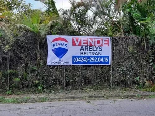 Venta. Terreno. La Lagunita. Caracas 2.350m2 156547ab
